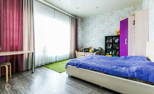 Дом 300м&sup2;, 2-этажный, участок 6 сот.  