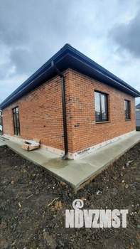 Дом 100м², 2-этажный, участок 3 сот.  