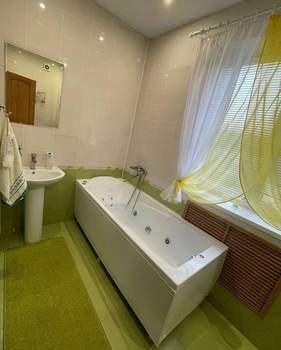 Дом 126м&sup2;, 2-этажный, участок 4 сот.  