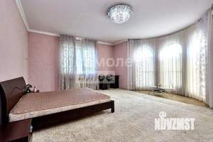 Дом 333м&sup2;, 3-этажный, участок 8 сот.  