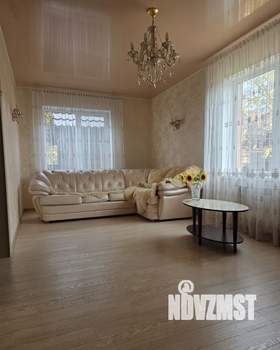 Коттедж 215м², 2-этажный, участок 5 сот.  