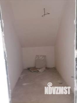 Дом 130м², 2-этажный, участок 4 сот.  