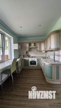 Коттедж 101м&sup2;, 2-этажный, участок 3 сот.  