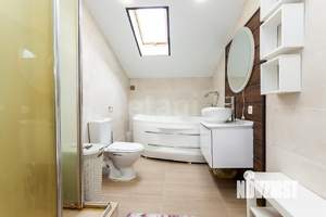 Дом 95м², 2-этажный, участок 4 сот.  