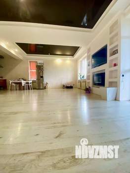 Дом 171м&sup2;, 2-этажный, участок 10 сот.  