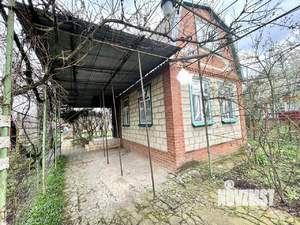 Дом 45м&sup2;, 2-этажный, участок 6 сот.  