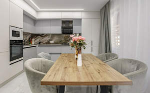 Дом 160м&sup2;, 2-этажный, участок 5 сот.  