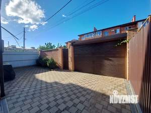 Таунхаус 190м², 3-этажный, участок 2 сот.  