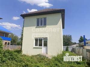 Дом 101м&sup2;, 2-этажный, участок 4 сот.  