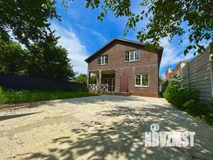 Дом 175м&sup2;, 2-этажный, участок 6 сот.  