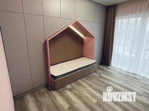 Дом 140м², 2-этажный, участок 6 сот.  