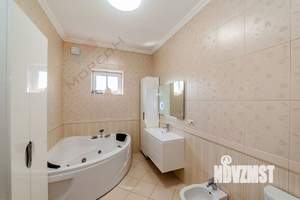 Дом 216м², 2-этажный, участок 7 сот.  