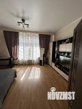 Таунхаус 90м², 2-этажный, участок 2 сот.  
