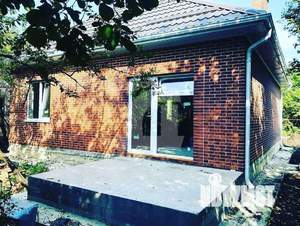 Дом 75м&sup2;, 1-этажный, участок 4 сот.  