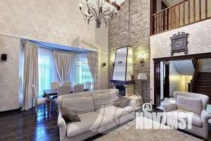 Дом 340м², 2-этажный, участок 13 сот.  