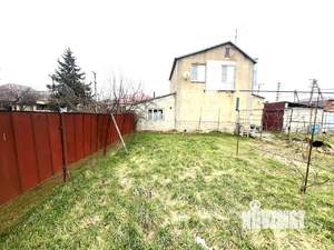 Дом 79м&sup2;, 2-этажный, участок 5 сот.  