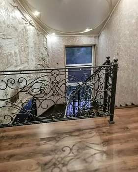 Дом 320м², 2-этажный, участок 10 сот.  