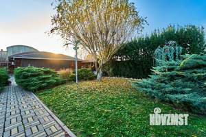 Дом 220м², 2-этажный, участок 21 сот.  