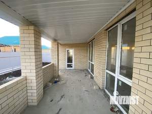 Дом 207м&sup2;, 2-этажный, участок 6 сот.  