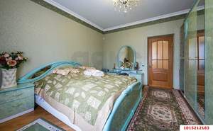 Дом 270м&sup2;, 2-этажный, участок 4 сот.  