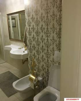 Дом 201м&sup2;, 3-этажный, участок 4 сот.  