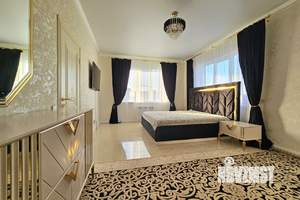 Дом 156м&sup2;, 2-этажный, участок 3 сот.  