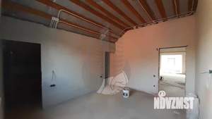 Дом 220м², 2-этажный, участок 4 сот.  