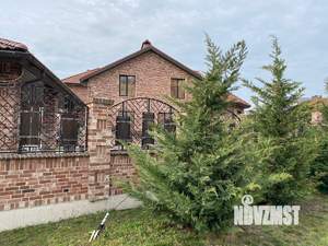 Дом 550м², 2-этажный, участок 11 сот.  