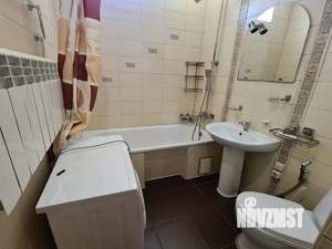 Дом 117м&sup2;, 3-этажный, участок 1 сот.  