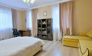 Дом 305м&sup2;, 2-этажный, участок 8 сот.  