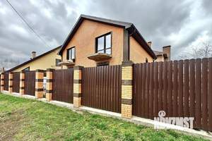 Дом 176м&sup2;, 2-этажный, участок 4 сот.  