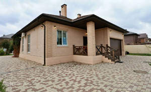 Дом 151м&sup2;, 1-этажный, участок 8 сот.  