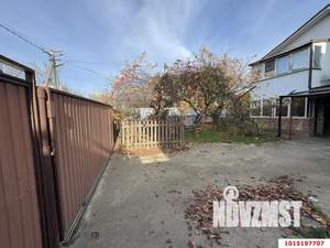 Дом 90м&sup2;, 2-этажный, участок 4 сот.  