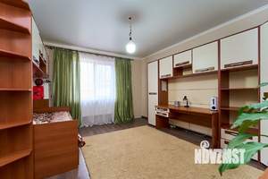 Дом 164м², 2-этажный, участок 4 сот.  