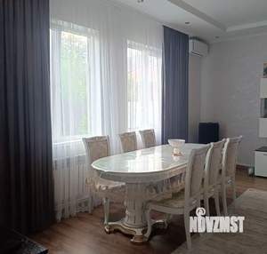 Дом 165м&sup2;, 2-этажный, участок 4 сот.  