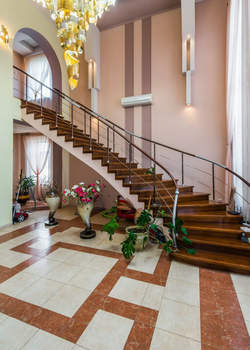 Дом 500м&sup2;, 2-этажный, участок 8 сот.  