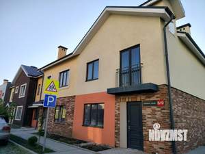 Таунхаус 115м², 2-этажный, участок 1 сот.  
