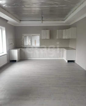 Дом 149м&sup2;, 2-этажный, участок 4 сот.  