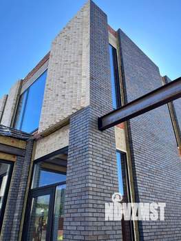 Дом 200м&sup2;, 2-этажный, участок 4 сот.  