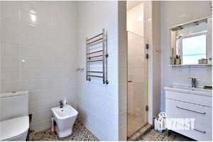 Дом 140м&sup2;, 1-этажный, участок 6 сот.  