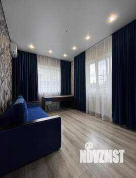 Дом 205м&sup2;, 2-этажный, участок 6 сот.  