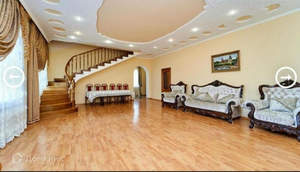 Дом 260м&sup2;, 2-этажный, участок 10 сот.  