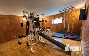 Дом 290м&sup2;, 3-этажный, участок 8 сот.  