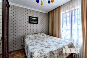 Дом 300м², 3-этажный, участок 7 сот.  