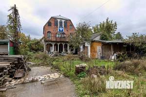 Дом 325м², 3-этажный, участок 9 сот.  