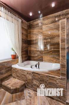 Дом 331м&sup2;, 2-этажный, участок 13 сот.  