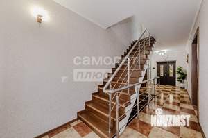 Дом 251м², 2-этажный, участок 14 сот.  