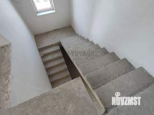 Дом 210м&sup2;, 2-этажный, участок 6 сот.  