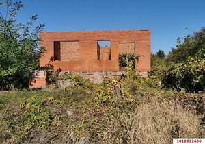 Дом 50м&sup2;, 1-этажный, участок 10 сот.  