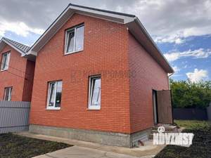 Дом 100м², 2-этажный, участок 3 сот.  